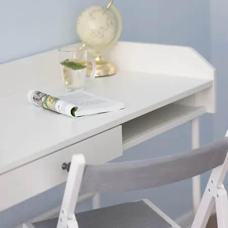 Apartamento źródlana Two-bedroom With Balcony By Renters *