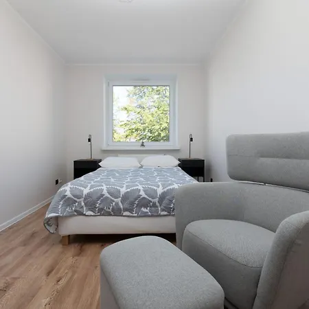 źródlana Two-bedroom With Balcony By Renters *