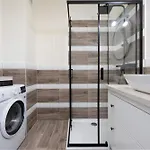 Zrodlana Two-bedroom With Balcony By Renters * Kołobrzeg