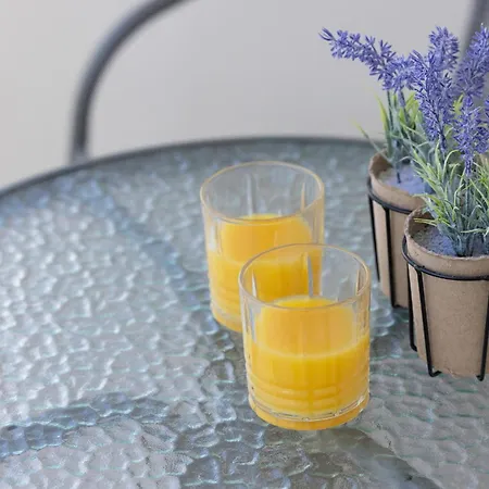 Zrodlana Two-bedroom With Balcony By Renters Appartement