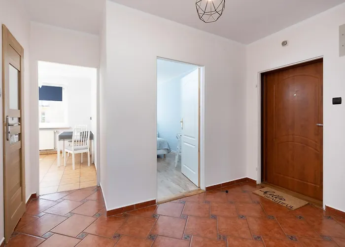 Apartament źródlana Two-bedroom With Balcony By Renters *