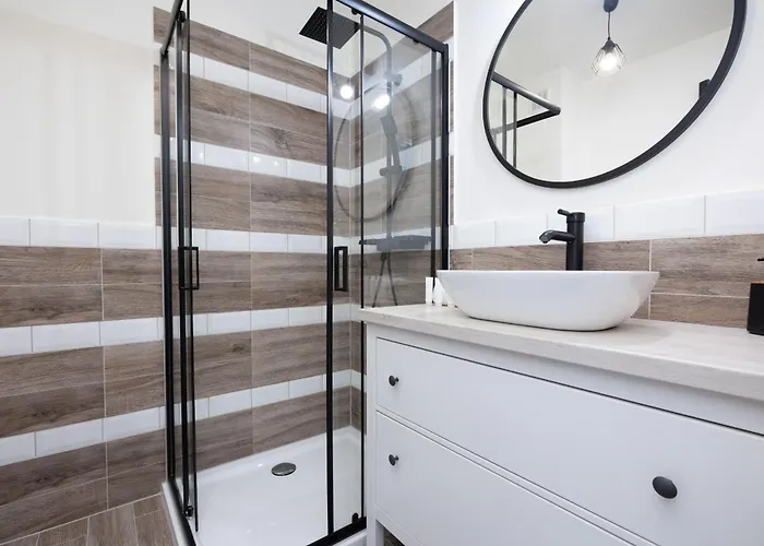 źródlana Two-bedroom With Balcony By Renters *