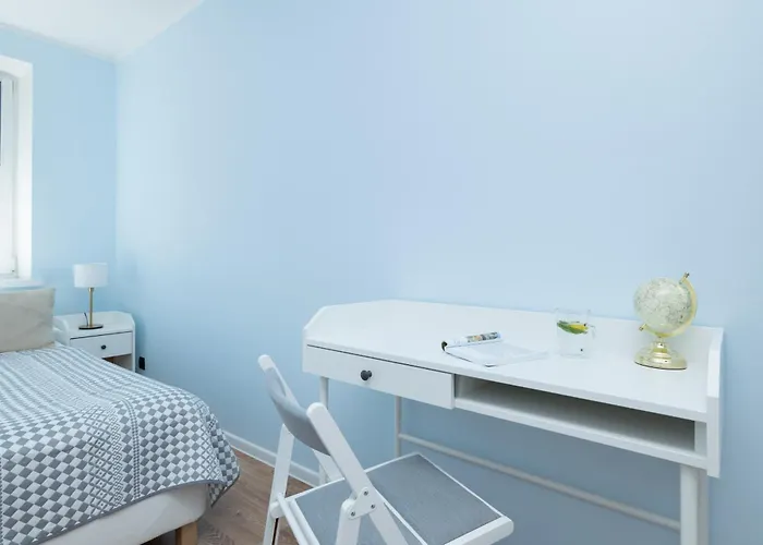 źródlana Two-bedroom With Balcony By Renters Apartament *